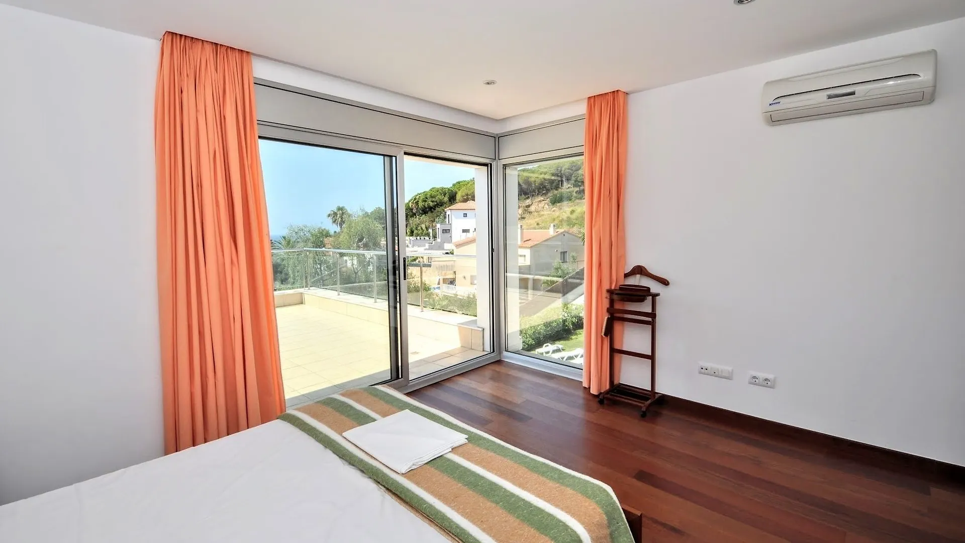 Villa Tortuga Lloret de Mar